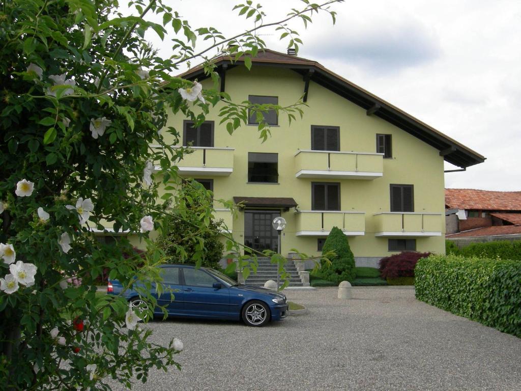 Albergo Residence Isotta Veruno ภายนอก รูปภาพ
