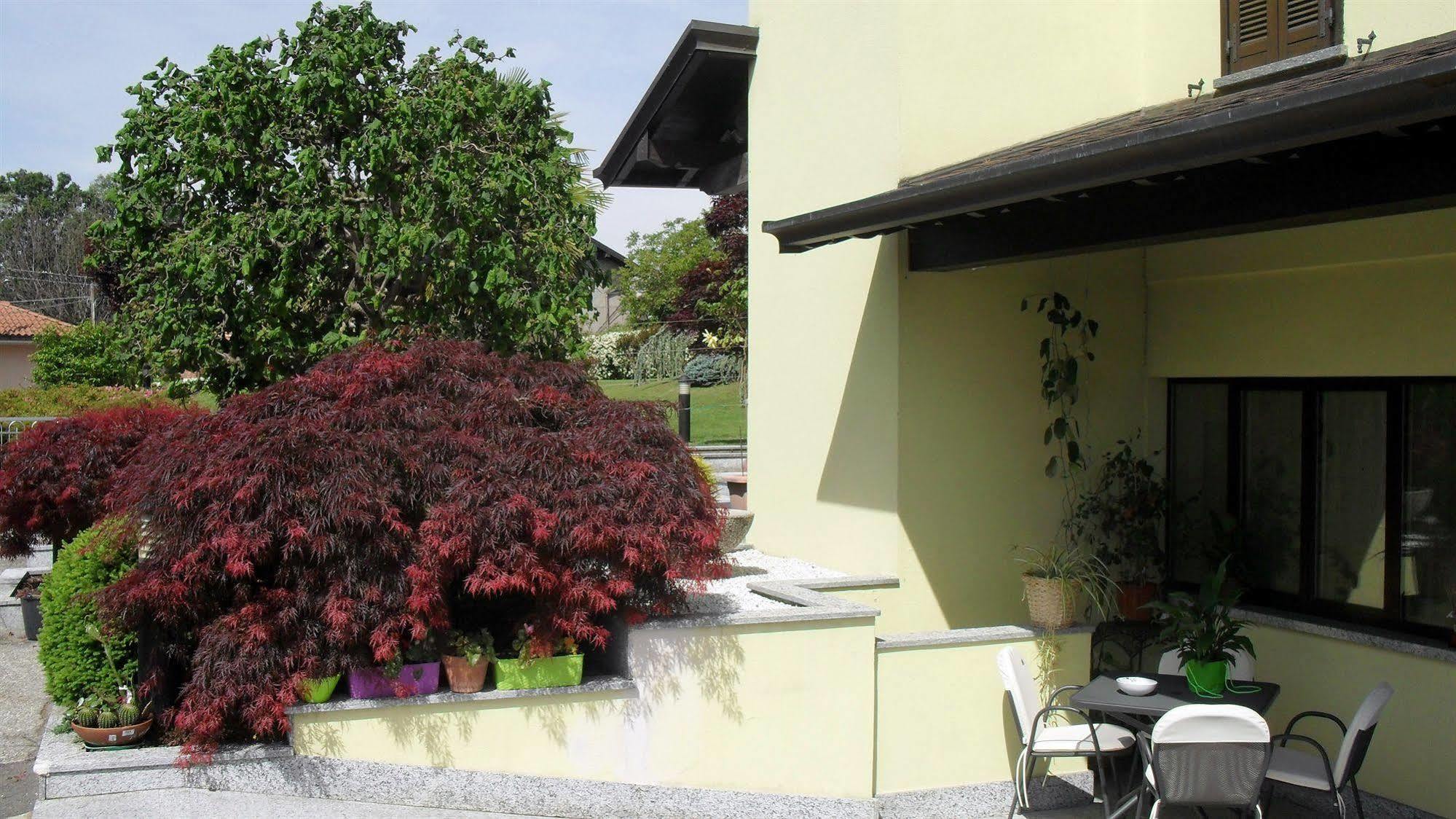 Albergo Residence Isotta Veruno ภายนอก รูปภาพ