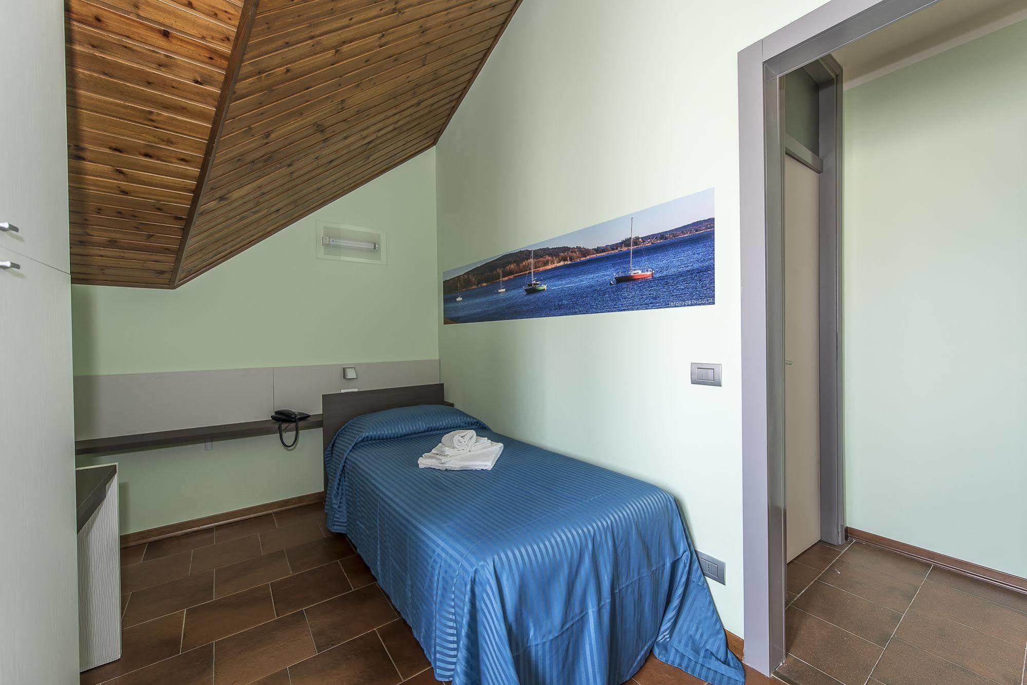 Albergo Residence Isotta Veruno ภายนอก รูปภาพ