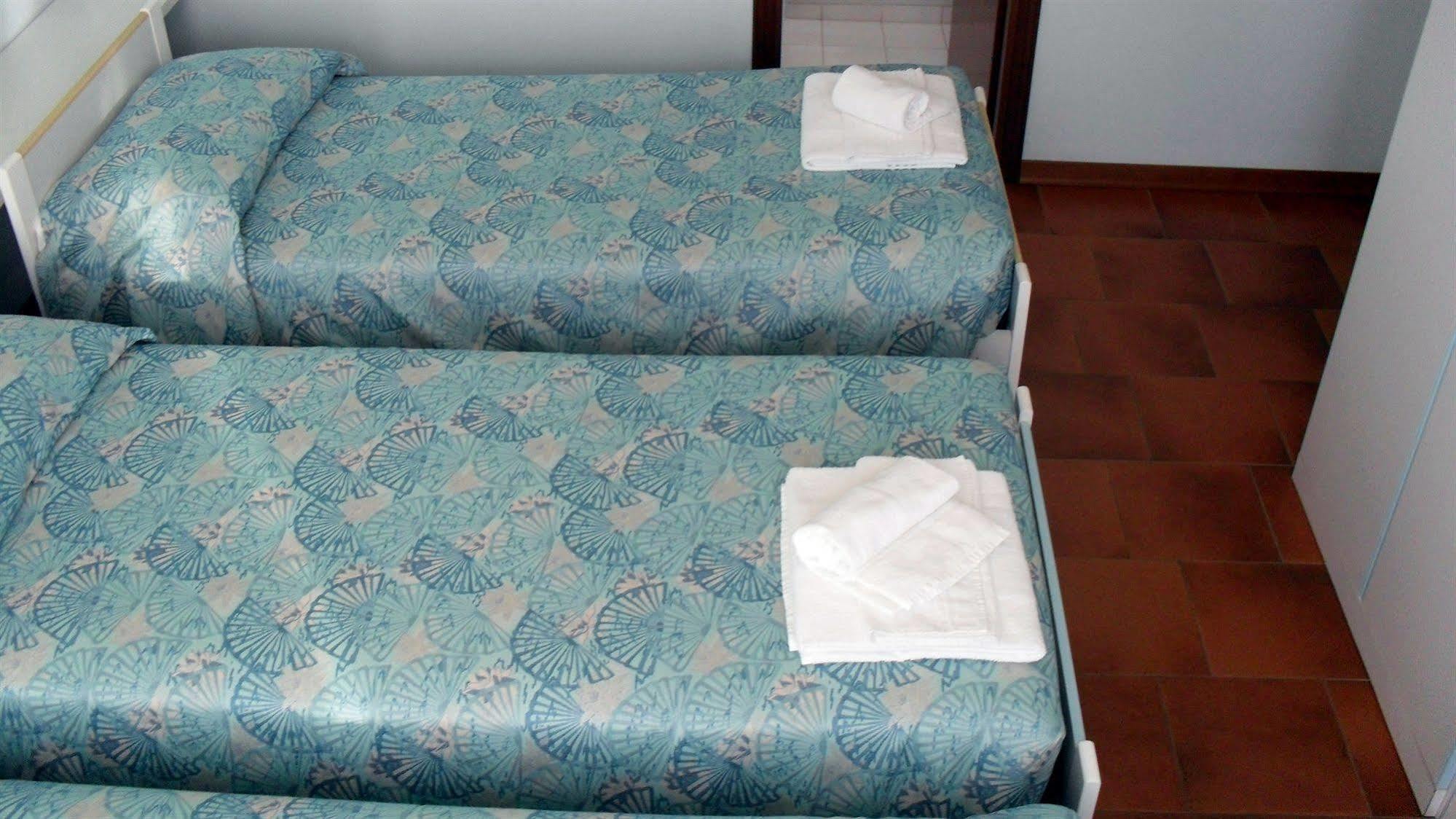Albergo Residence Isotta Veruno ภายนอก รูปภาพ